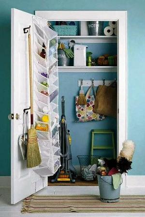 Как организовать место для хранения вещей в маленькой квартире