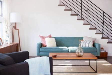 Пространство под лестницей